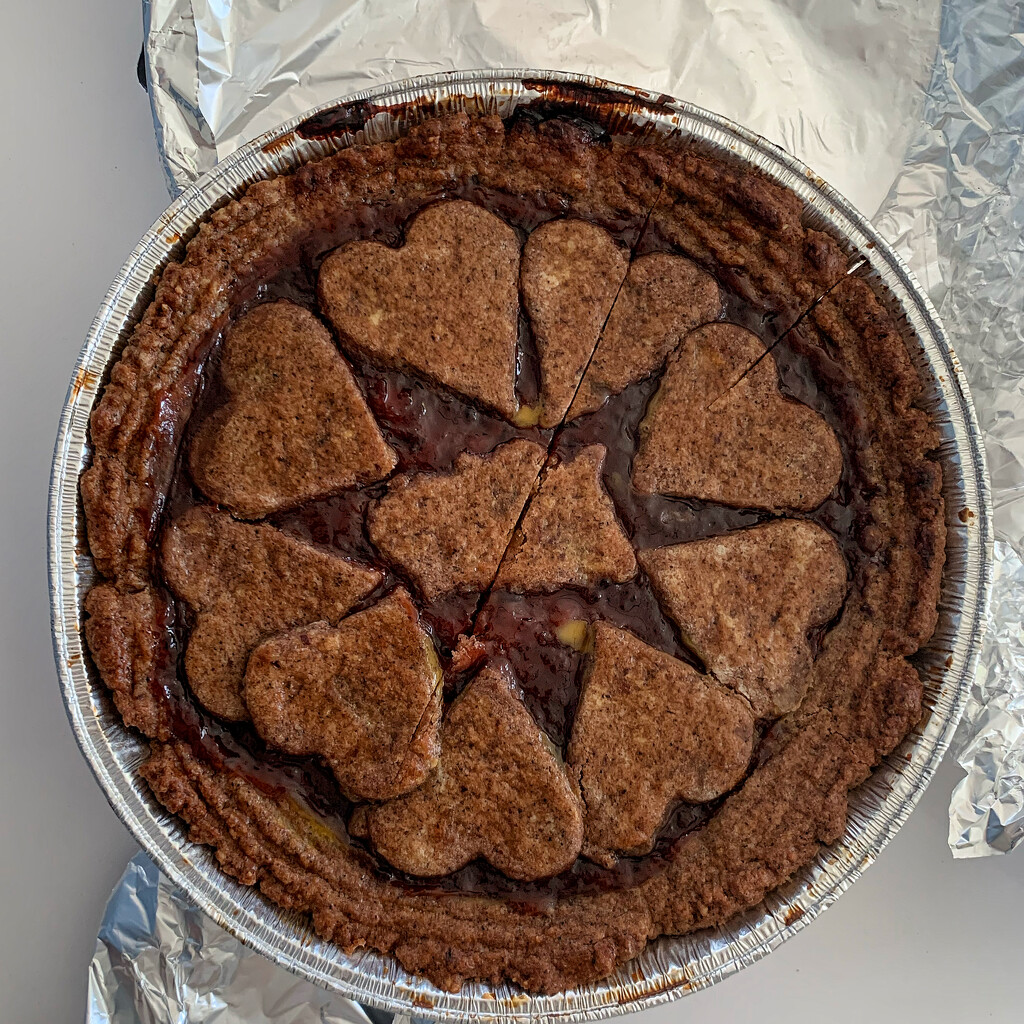 Hearts on Linzertorte.  by cocobella