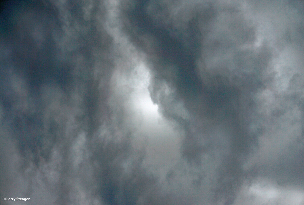 Rainy Cloudscape 9 10 23 by larrysphotos