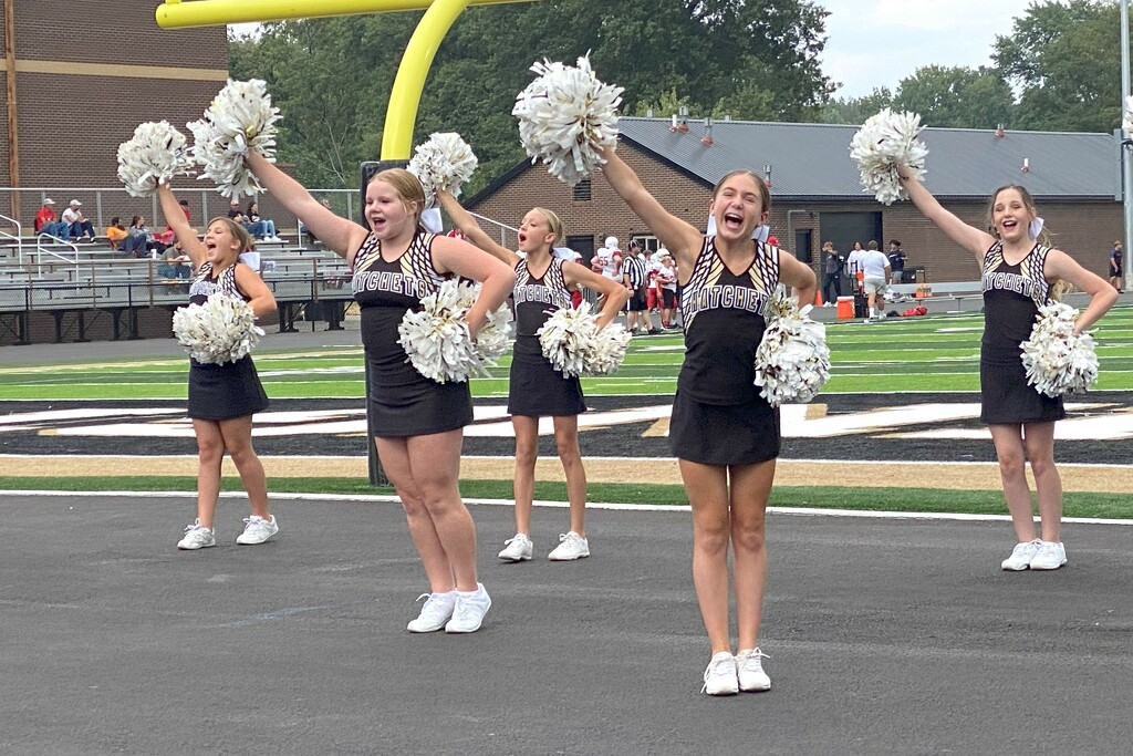 8th grade cheerleaders by tunia