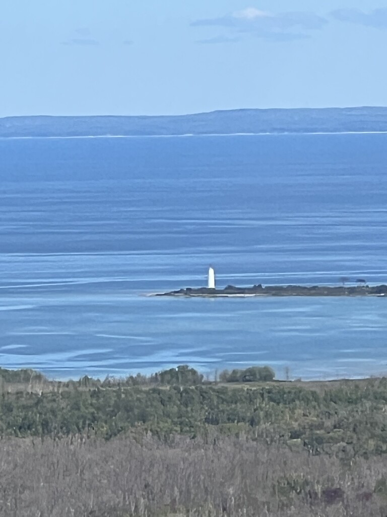 Lighthouse on Georgian Bay by radiogirl