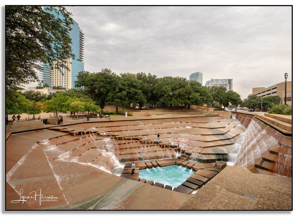 Fort Worth Water Gardens by lynne5477