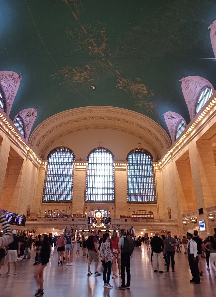 Grand Central Station by busylady
