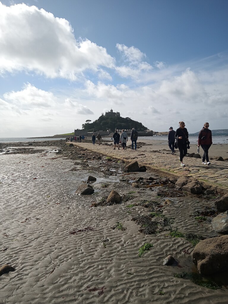 Marazion beach and St Micheals Mount by 365projectorgjoworboys