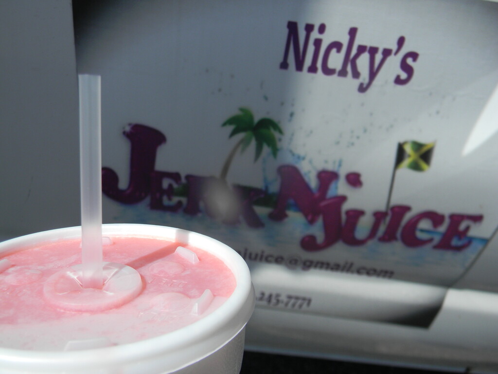 Strawberry Smoothie from Nicky's Jerk n Juice  by sfeldphotos