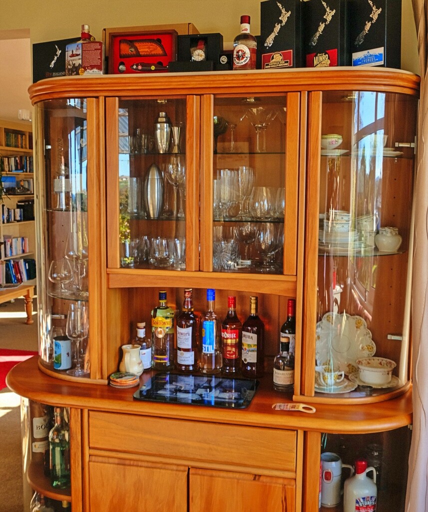 cocktail cabinet by maggiemae