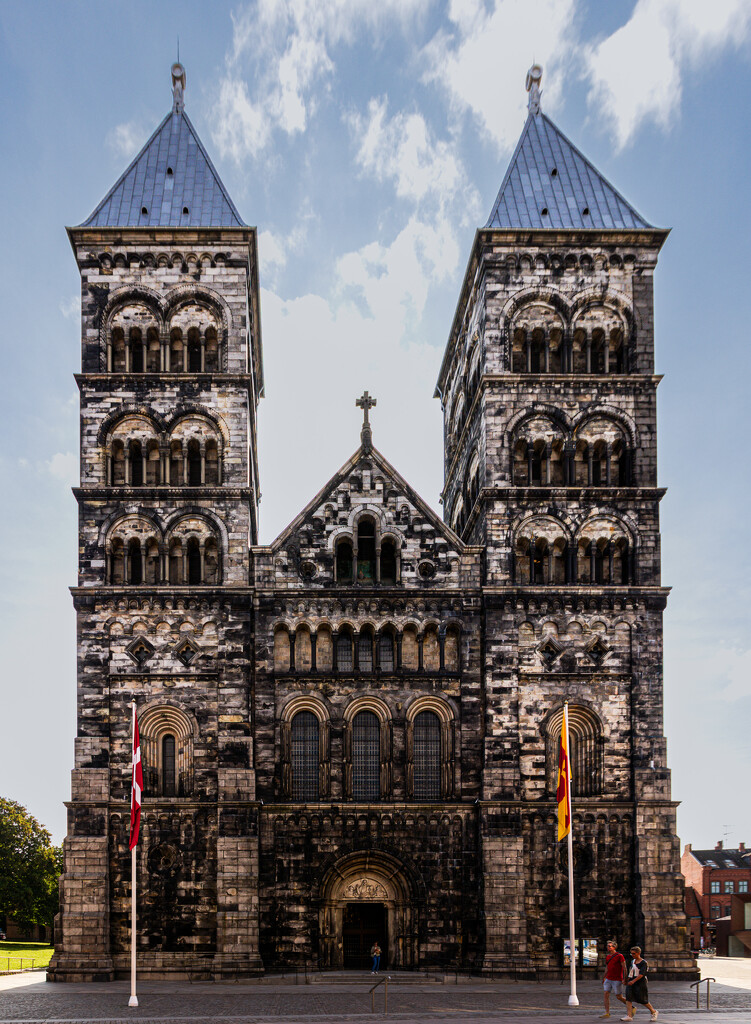 Lund Cathedral by swchappell