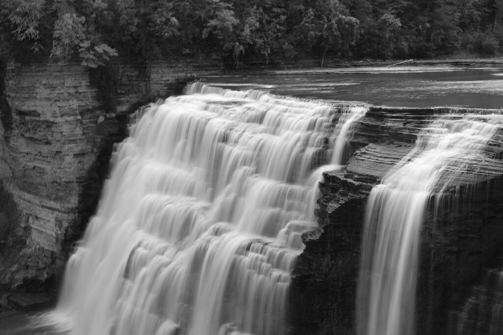 Middle Falls by lsquared