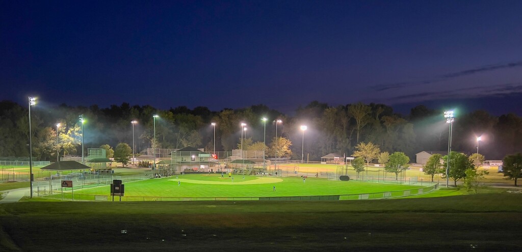 Night Ball by sburton