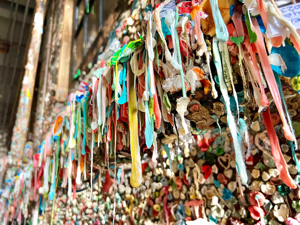 Gum Wall by kwind