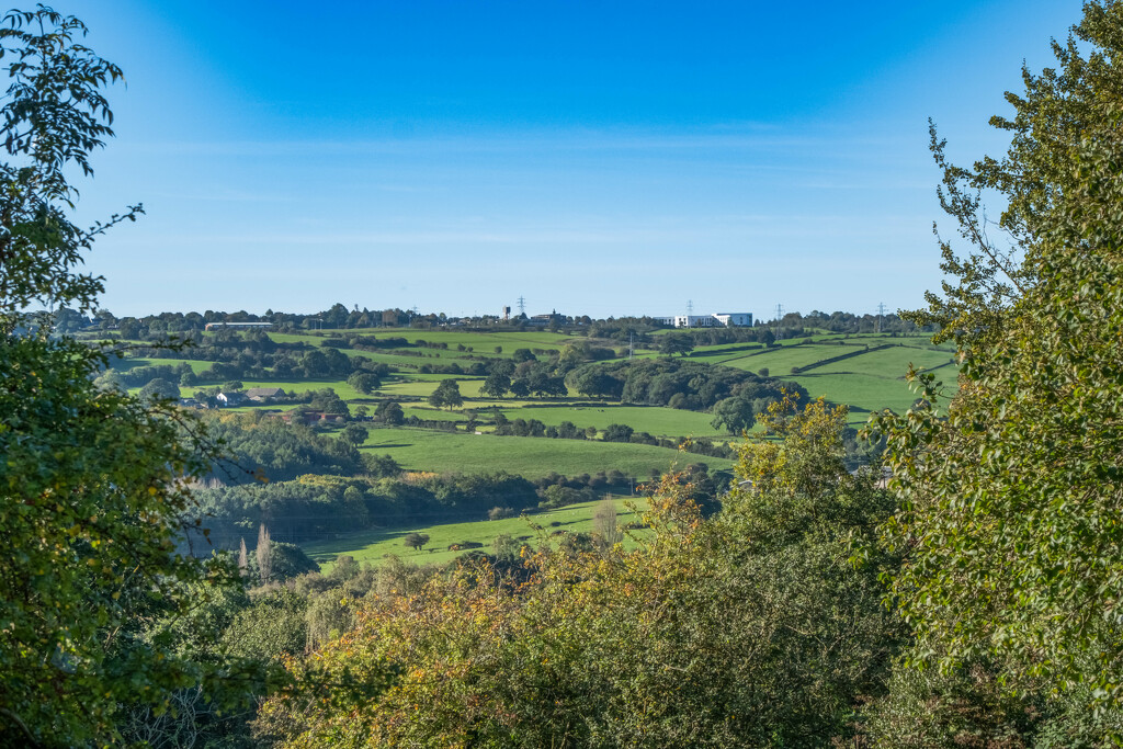 Across Fulneck Valley by lumpiniman