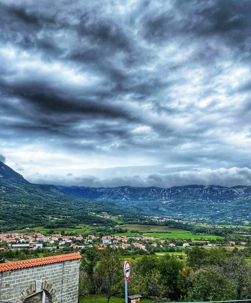 Dramatic sky over Vipava valley by irenasevsek