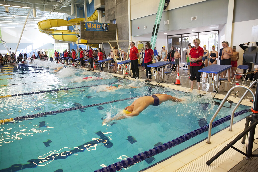 Backstroke by kiwichick