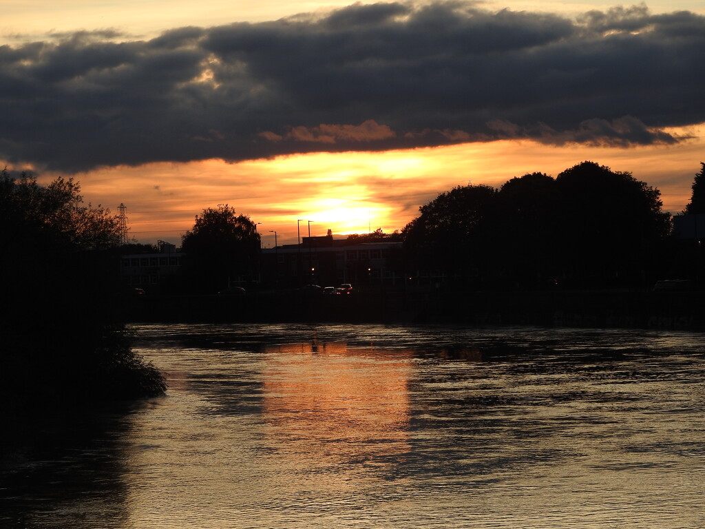 Sunset River Trent Nottingham by oldjosh
