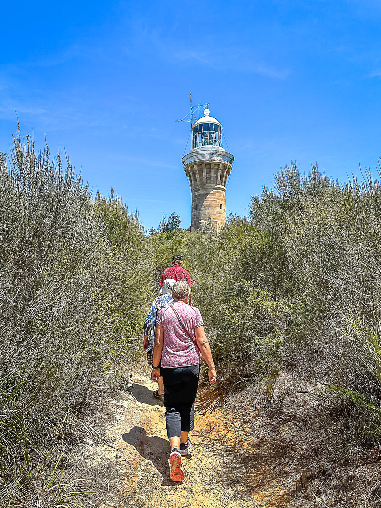 Barrenjoey lighthouse by pusspup
