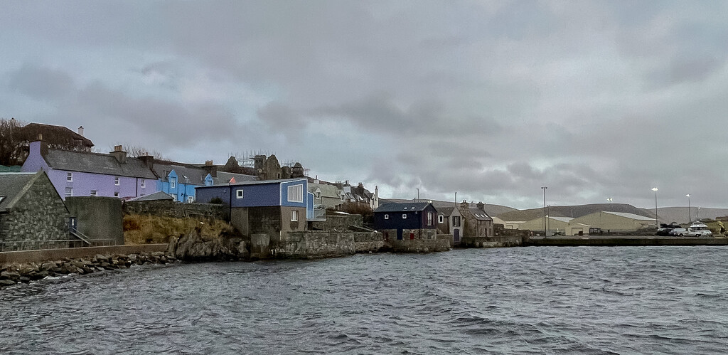 Grey Scalloway Afternoon by lifeat60degrees