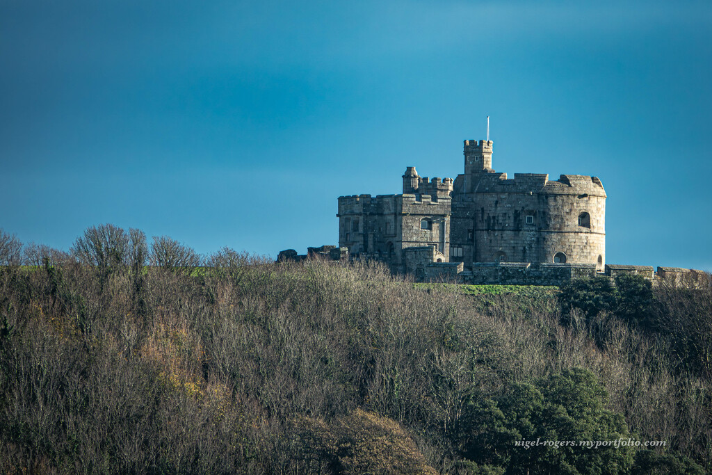 Pendennis Castle by nigelrogers