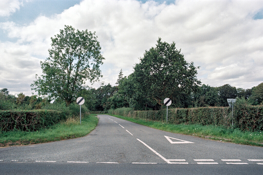 I shoot Film : The road to Oxton Village by phil_howcroft