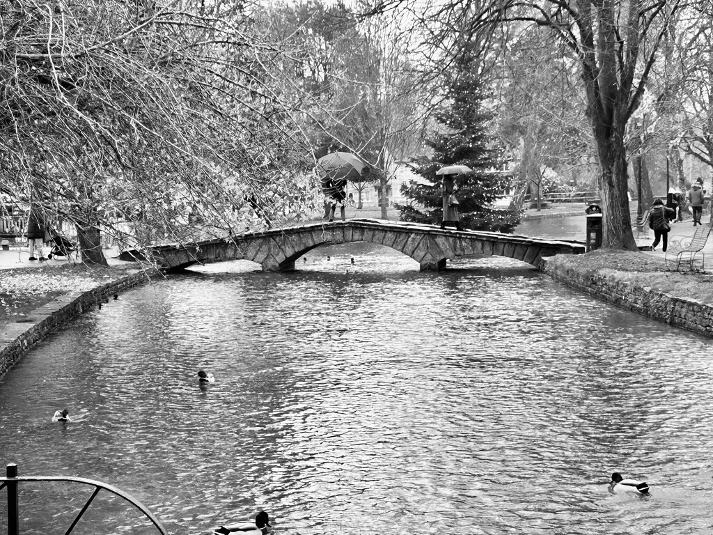 Bourton on the Water  by phil_sandford