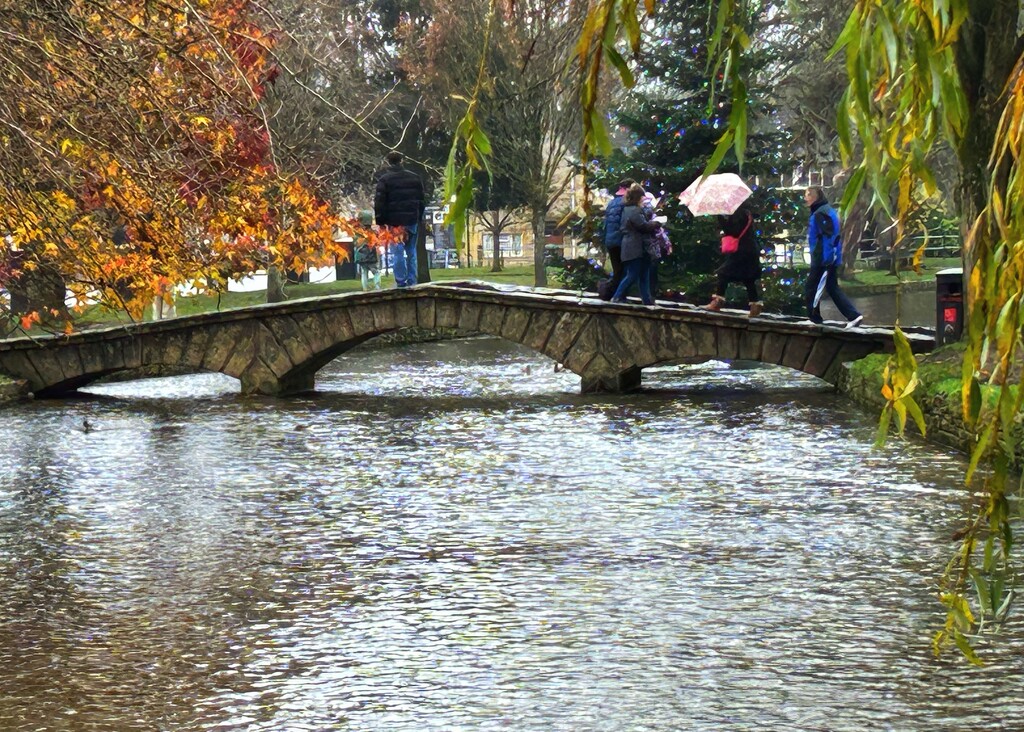 Bourton on the Water by carole_sandford