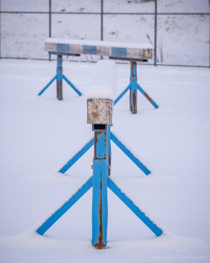 Blue hurdles by helstor365