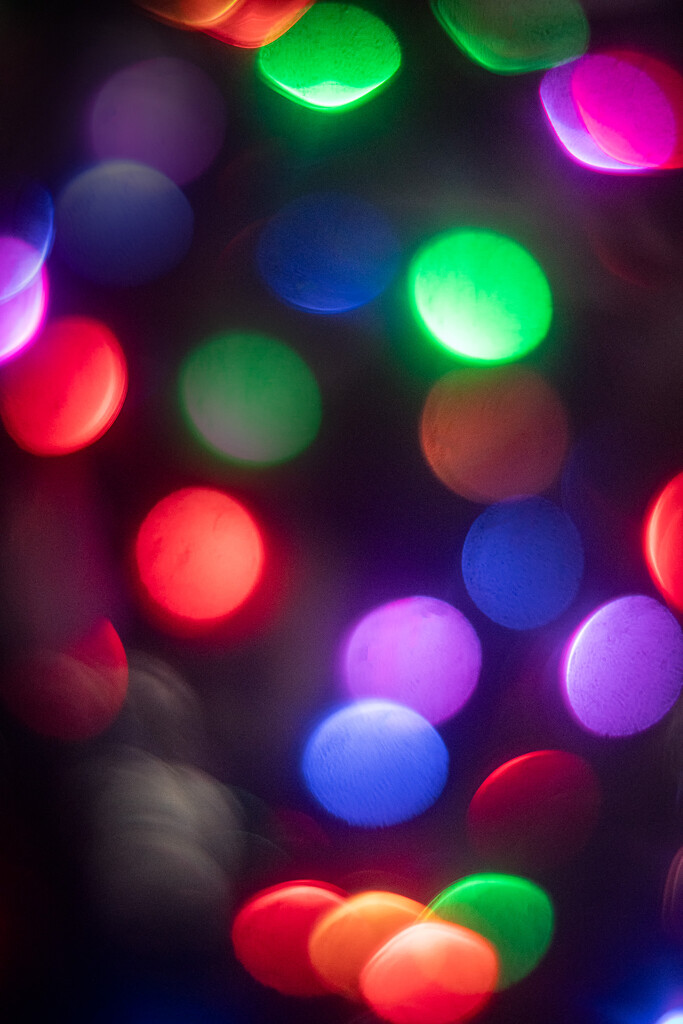 Christmas #11/30 - Orbs (day 41) by i_am_a_photographer