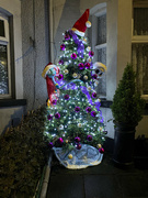 7th Dec 2023 - Tim Burton’s Christmas Tree!