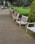 16th Dec 2023 - park benches at Jephson Gardens