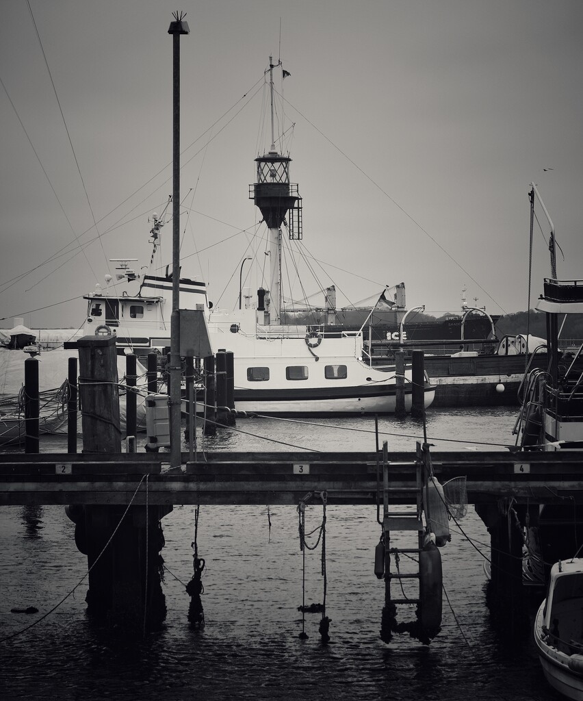 Smalltown Harbor. by oneshotwinkler