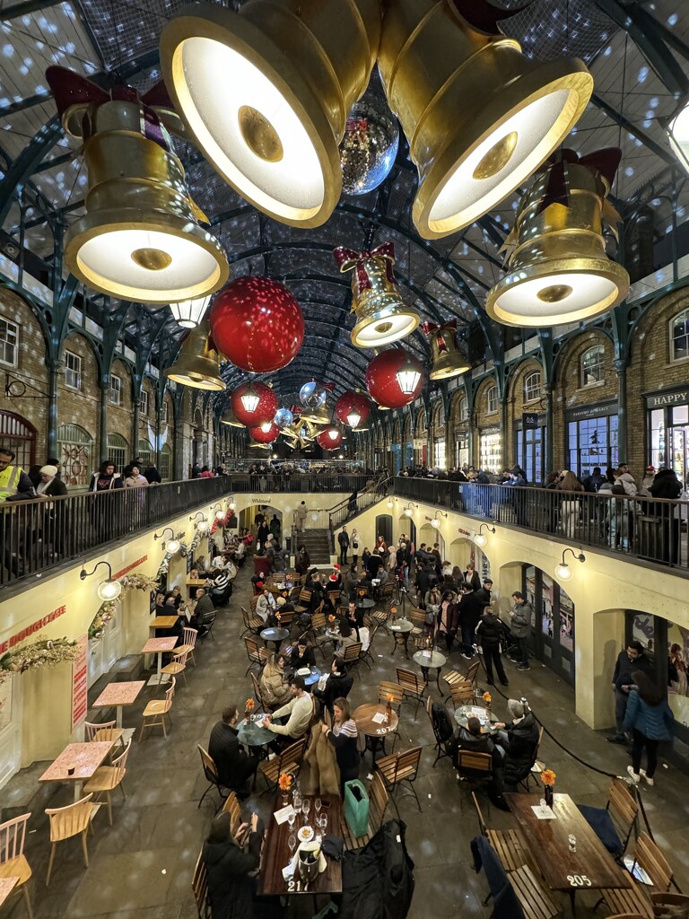 Covent Garden  by jeremyccc