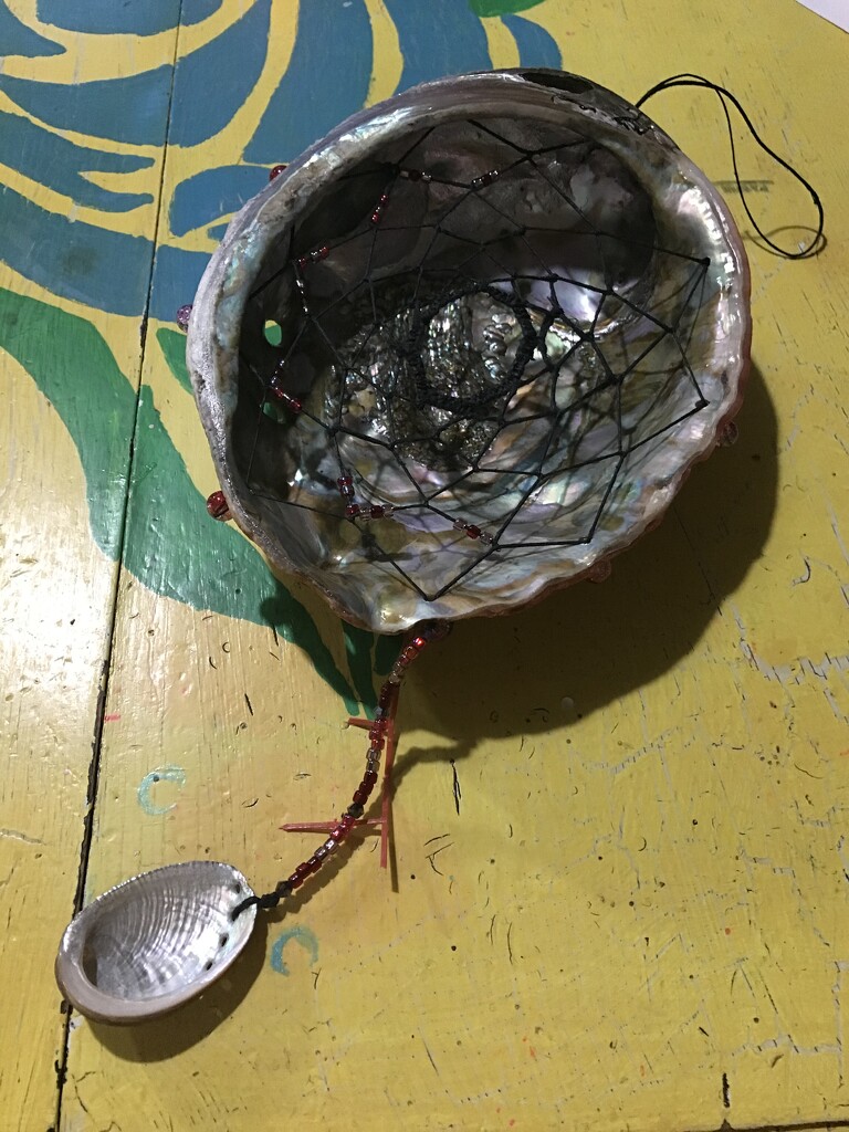 Abalone dreamcatcher  by pandorasecho
