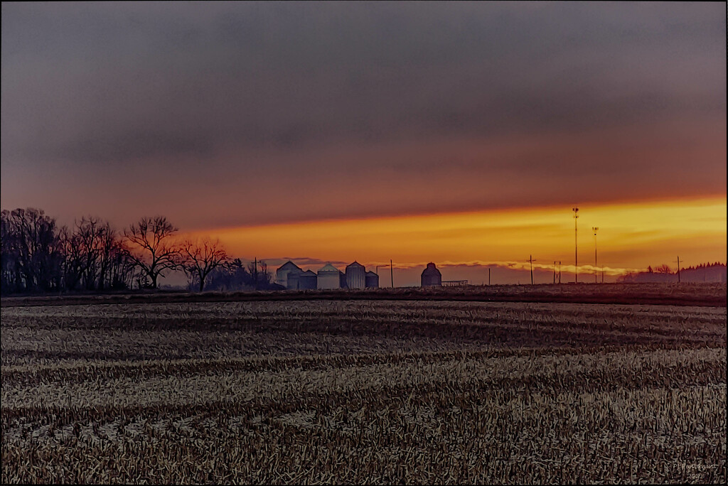 Iowa Sunrise by bluemoon