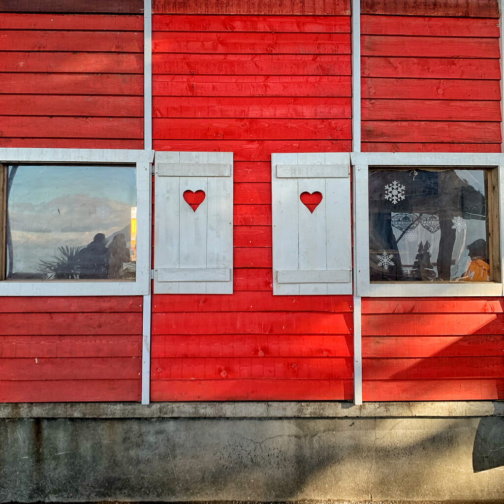 Hearts on shutters.  by cocobella