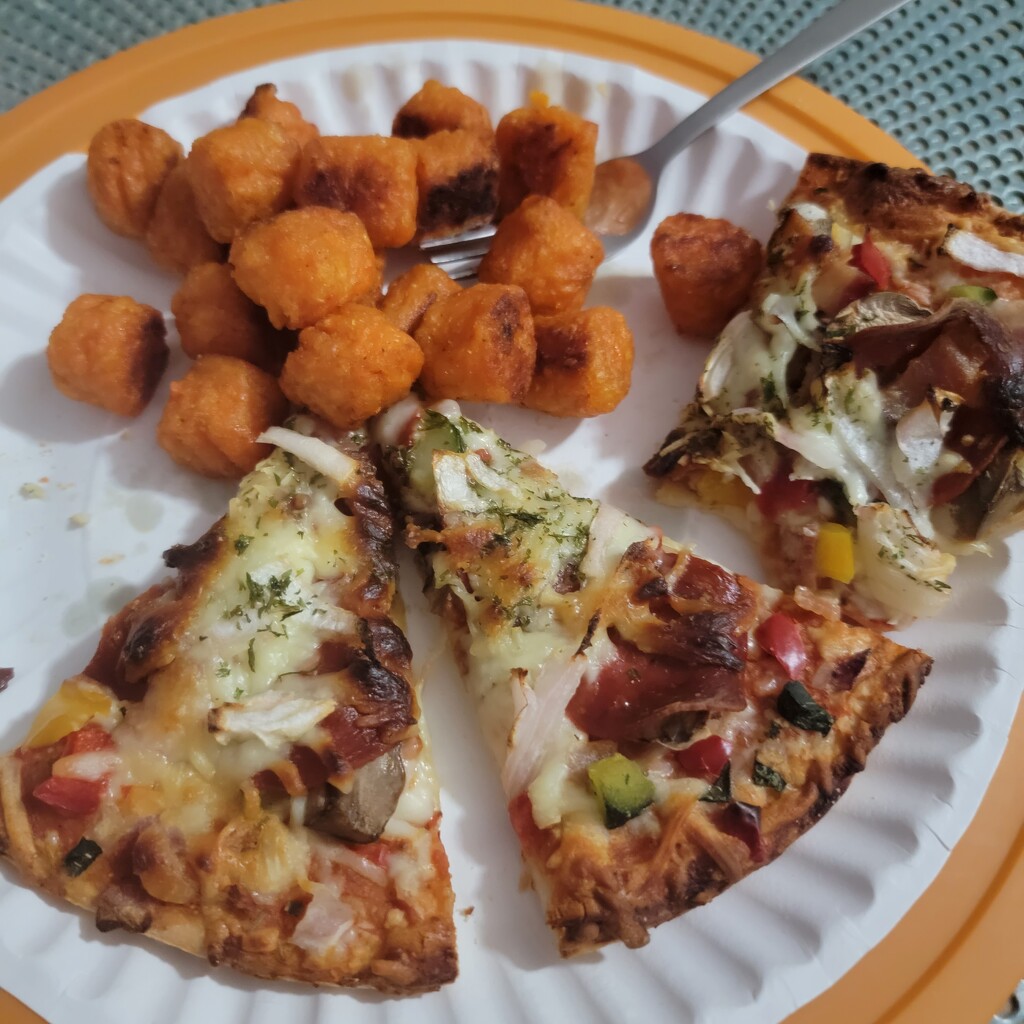 Caulipower Pizza by shesays