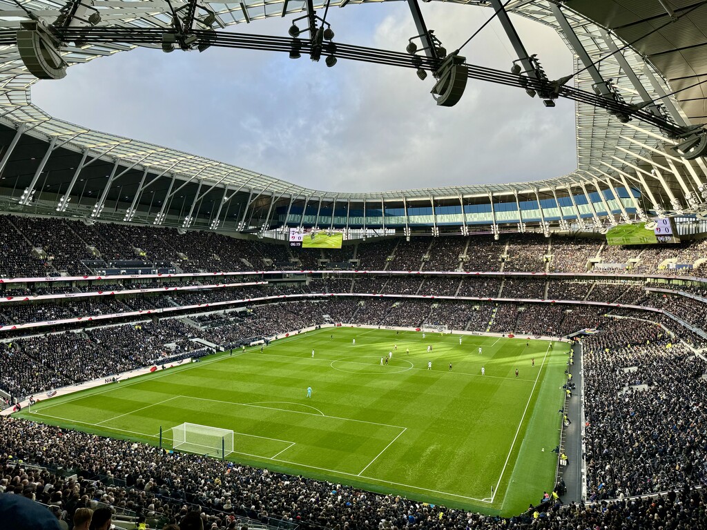 Tottenham Hotspur stadium by jeremyccc