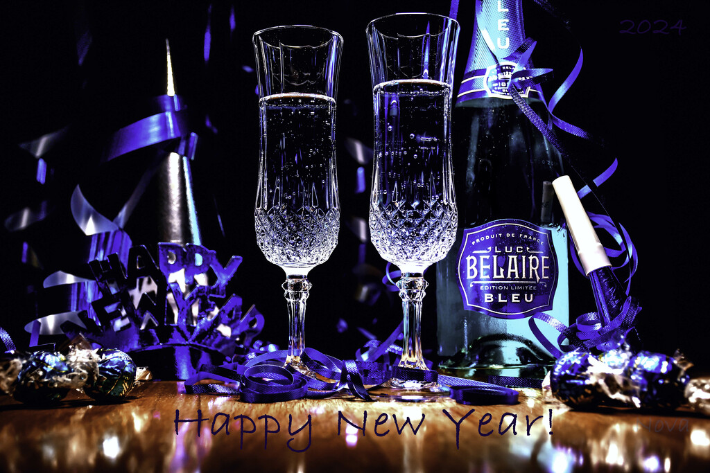 Cheers to a New Year! by novab