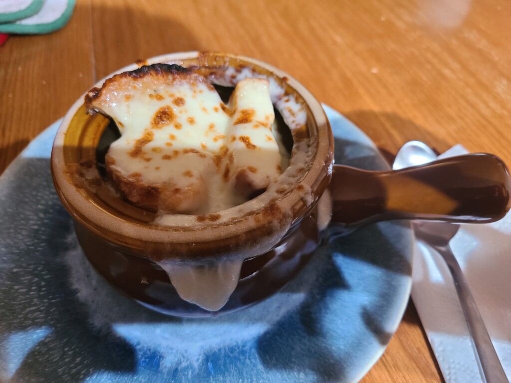 French Onion Soup! by erintierney91
