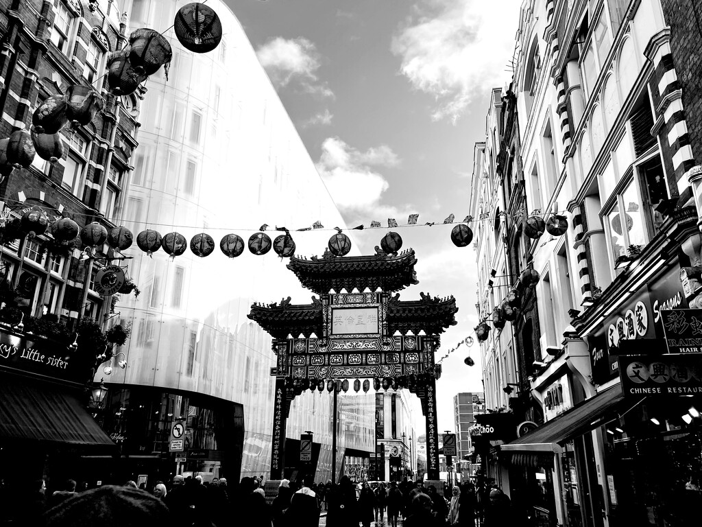 Chinatown, London  by rensala