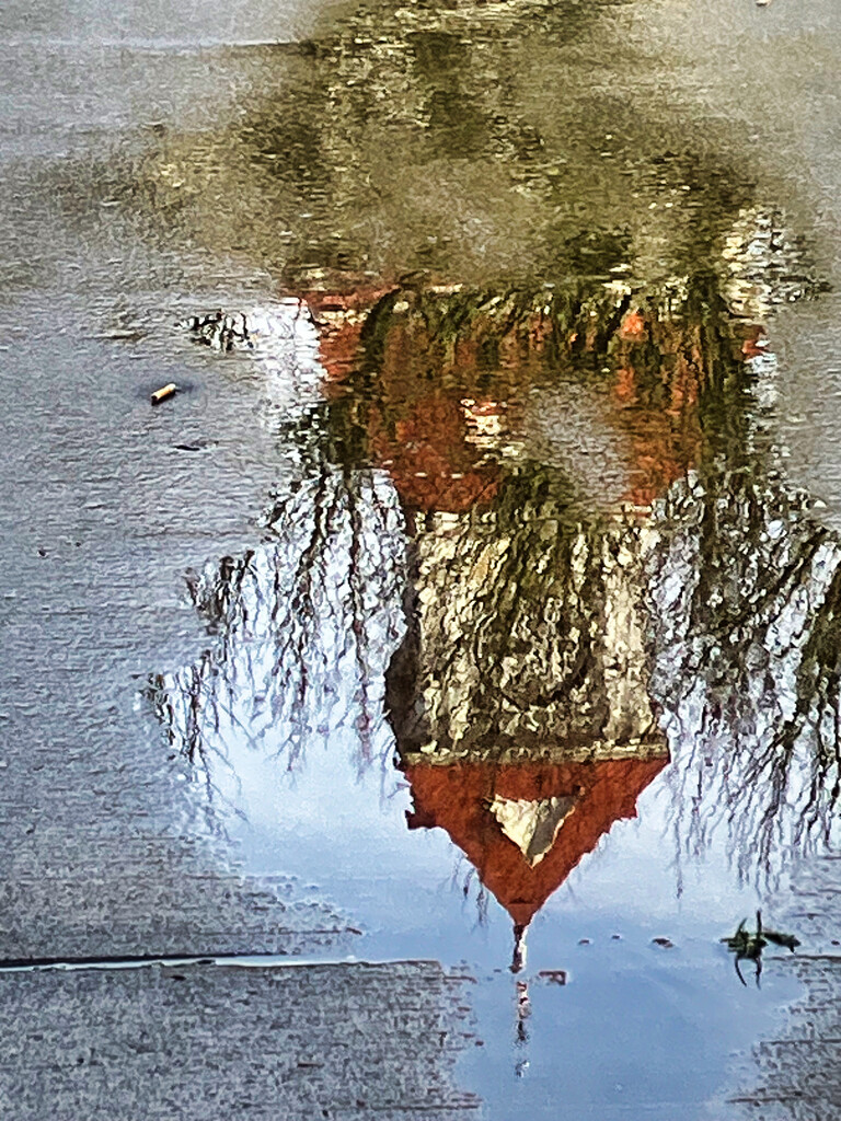 Courthouse in a puddle by joysabin