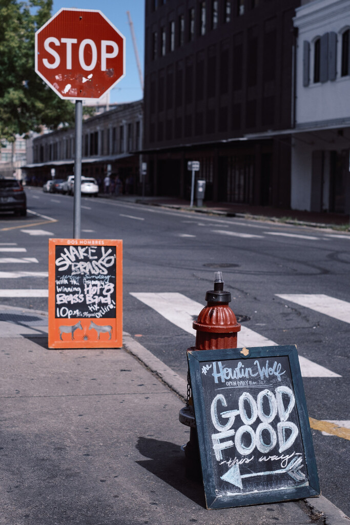 STOP for GOOD FOOD by aaronosaurus