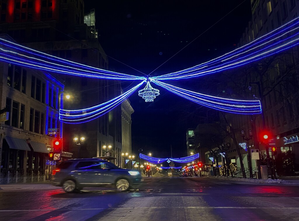 Milwaukee Holiday Lights by jeanbernstein