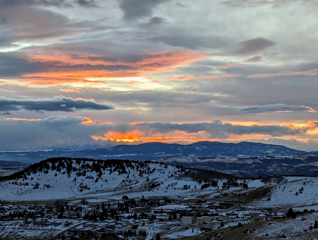 Sunset Over Cripple Creek, Colorado by harbie