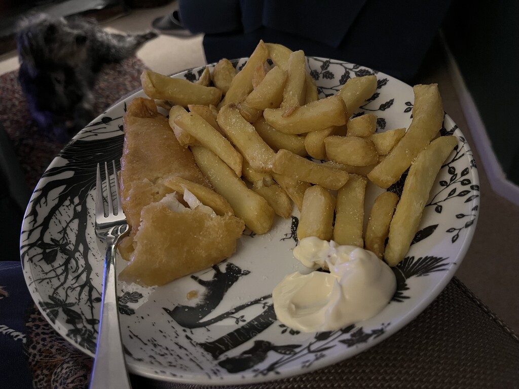 Fish and chips by helenawall