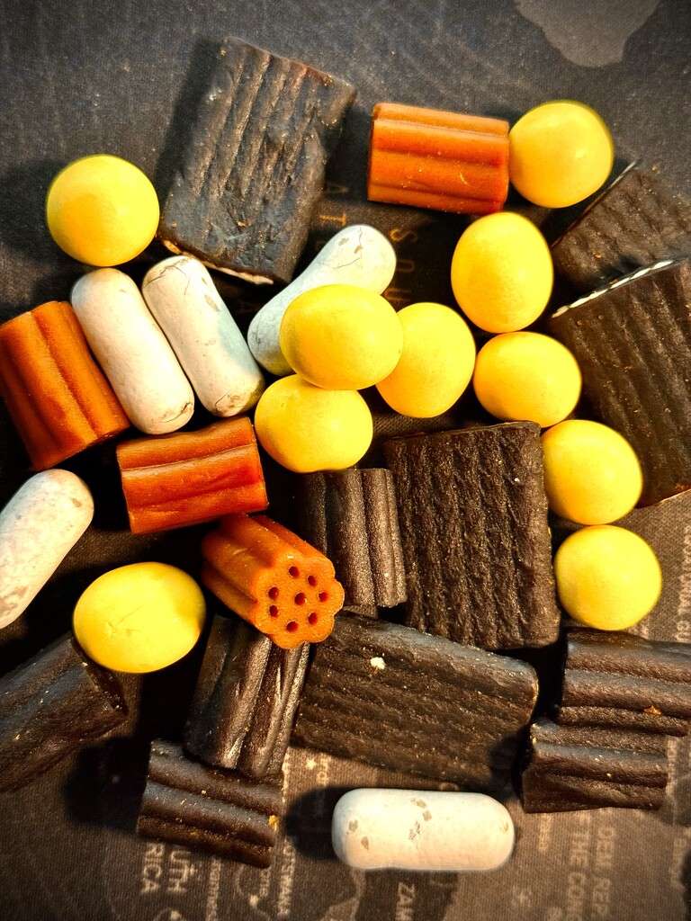 Medicine or confectionery  by jmdeabreu