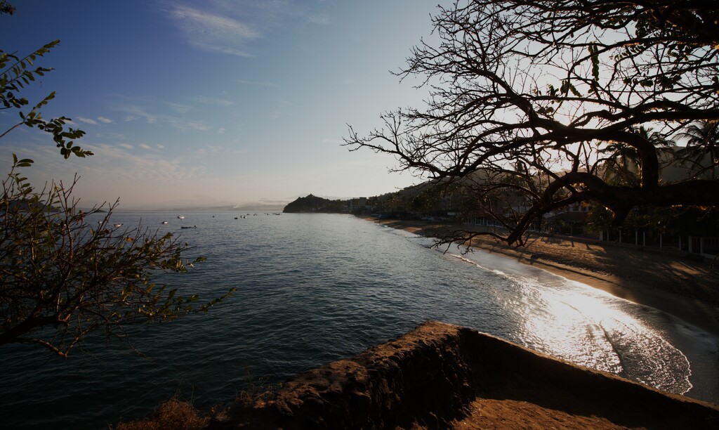 Los Ayala beach by jerzyfotos