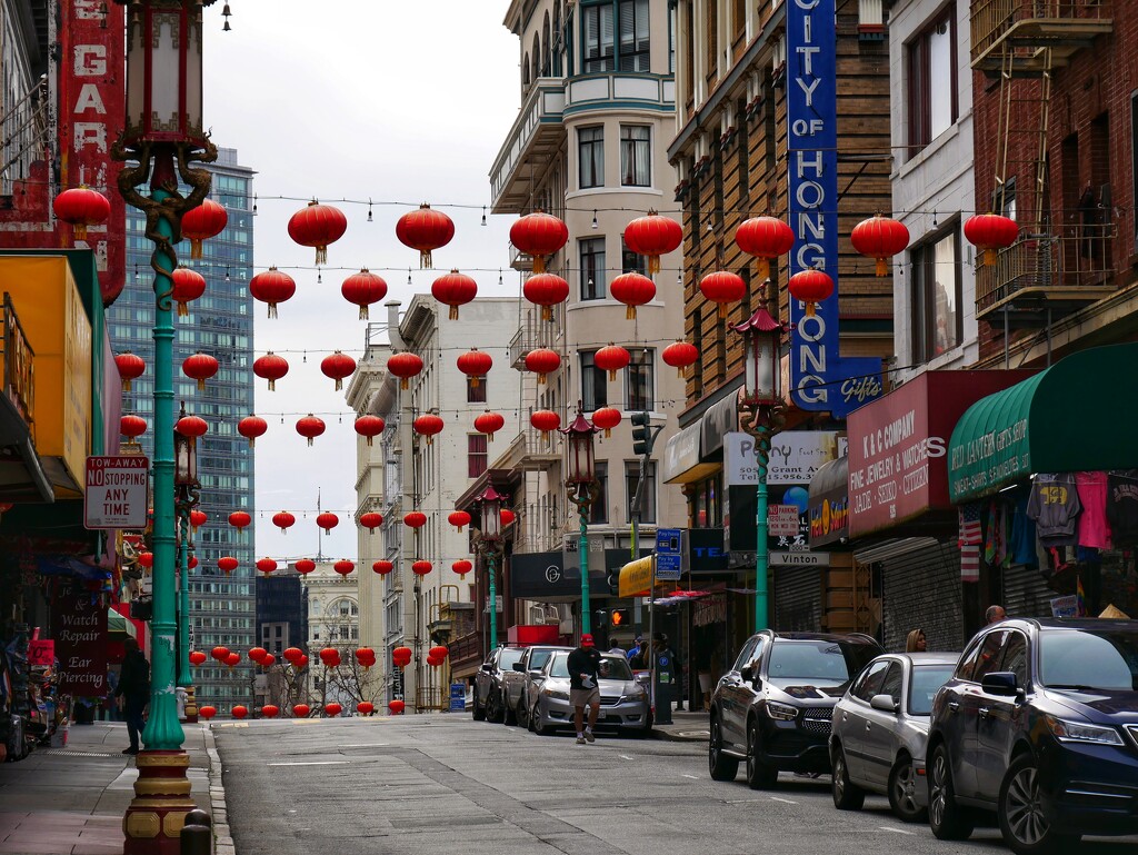 Chinatown, San Francisco by ljmanning