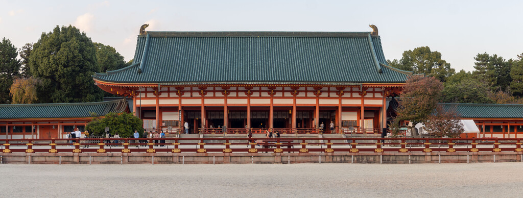 Heian-jingu Shrine. Kyoto. by ianjb21