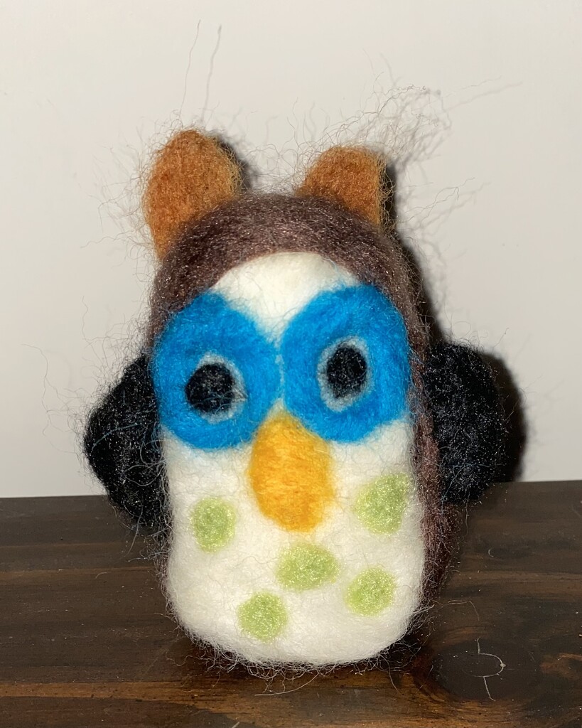 Needle felted owl by mtb24