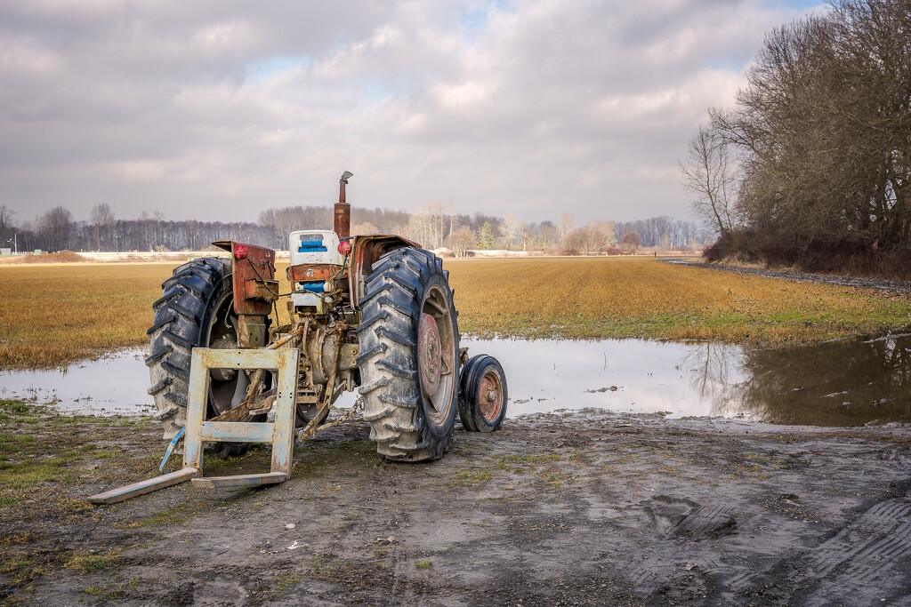 Tractor by cdcook48