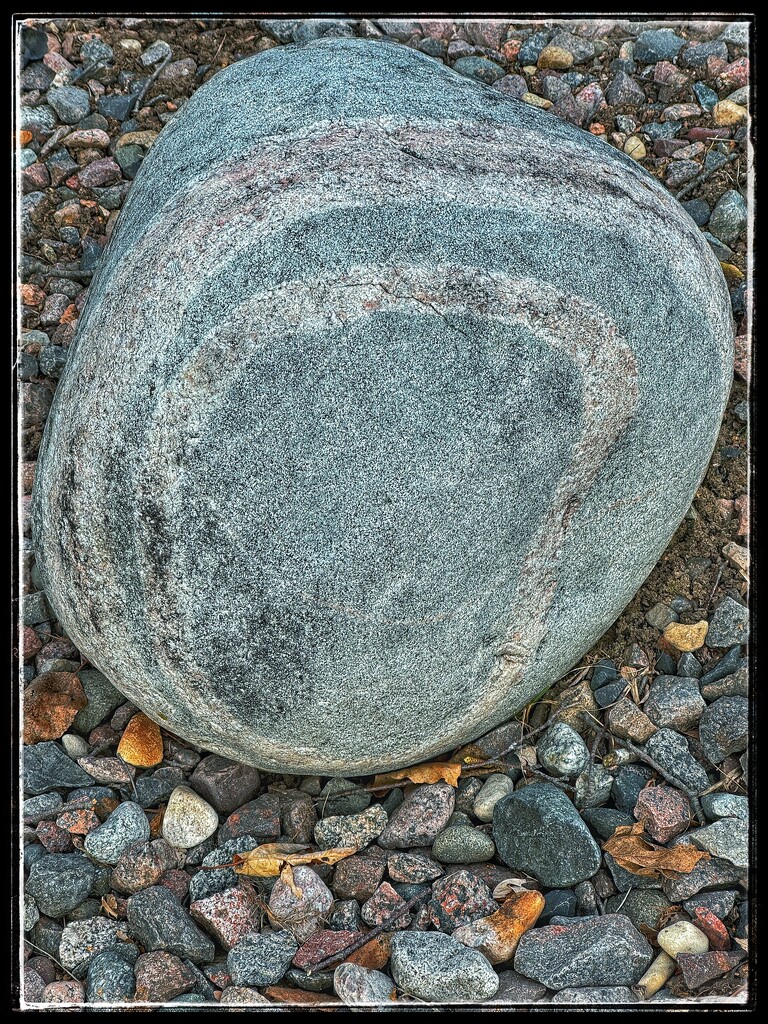 Circle Rock Amongst Stones. by eahopp