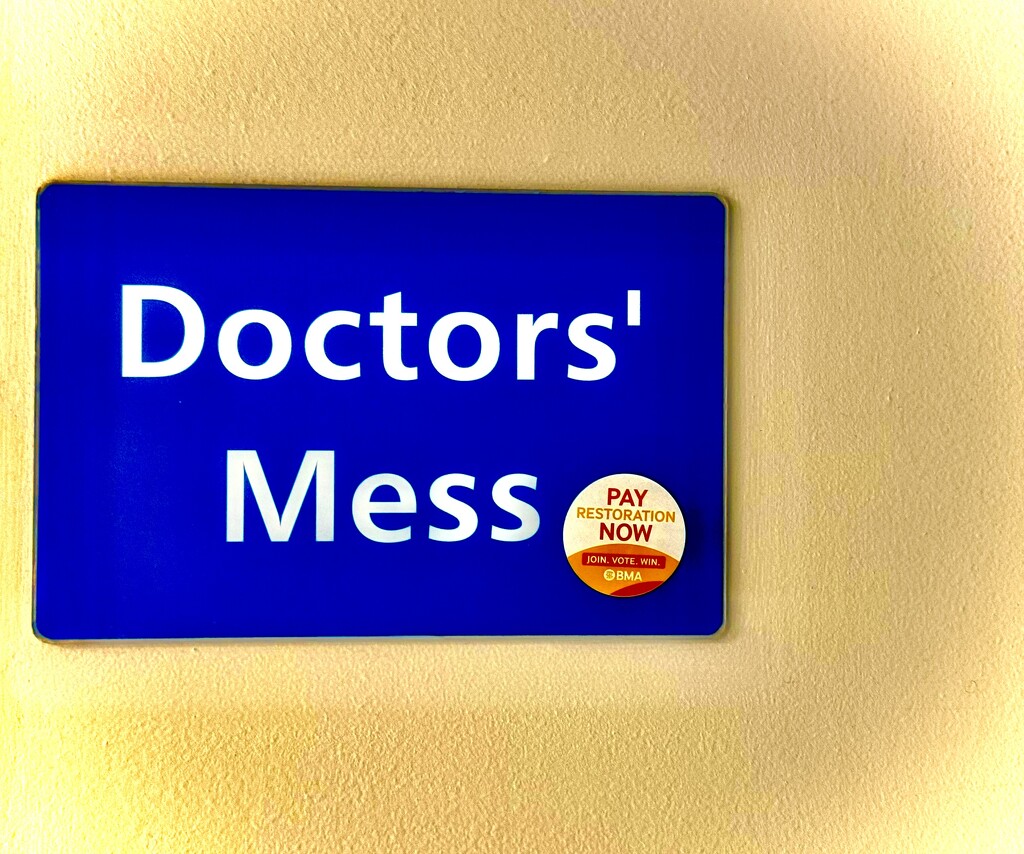 Doctors Mess? by jmdeabreu